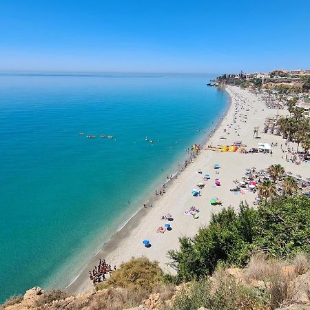 Apartament Burriana Beach Silhouse Nerja Eksteriør billede