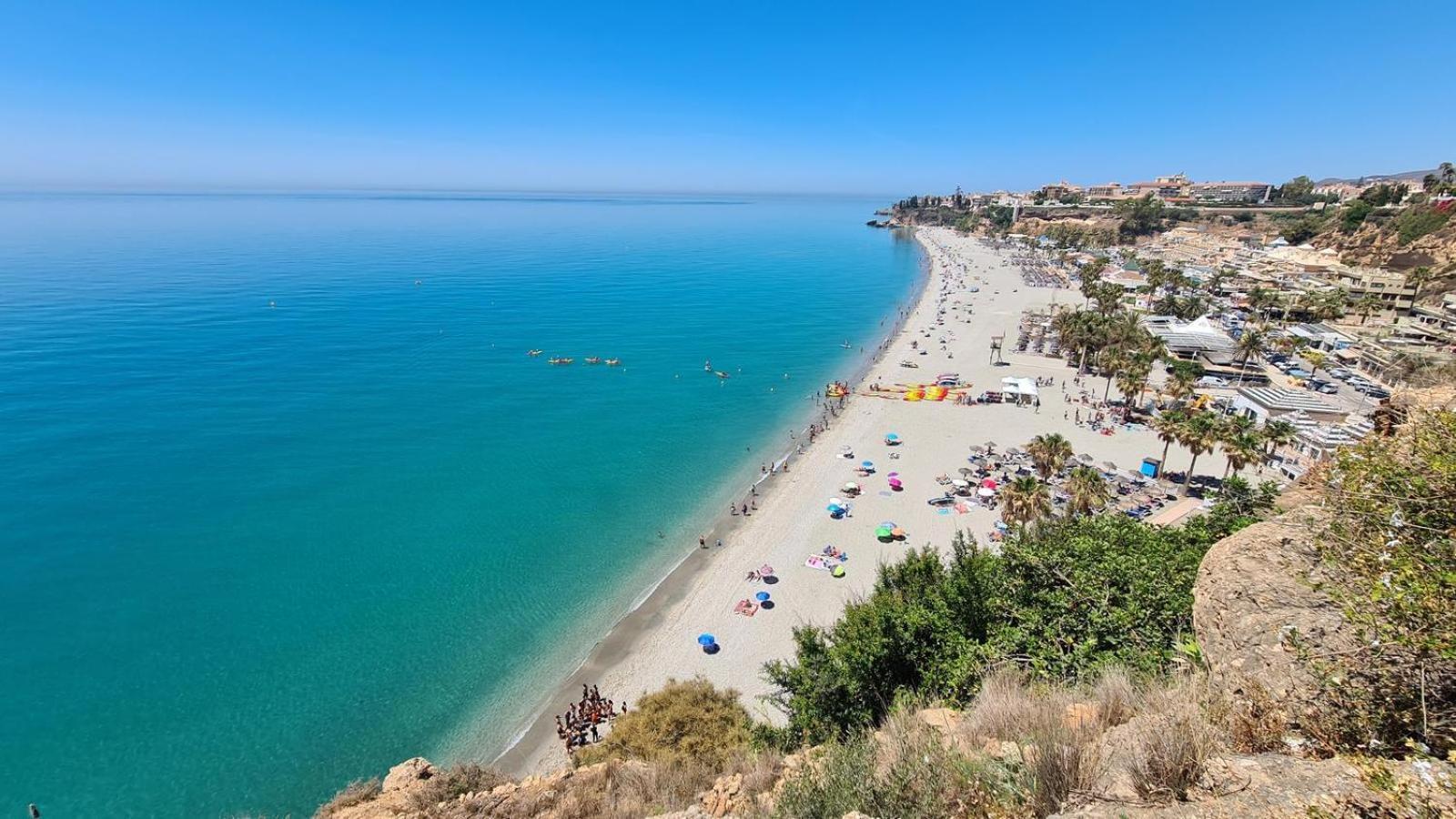 Apartament Burriana Beach Silhouse Nerja Eksteriør billede